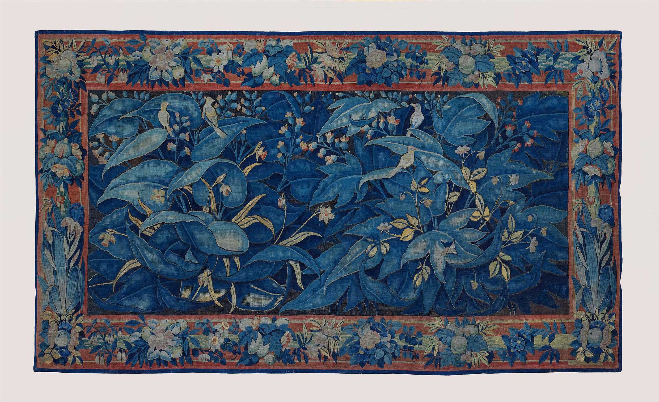 auction house decorative arts