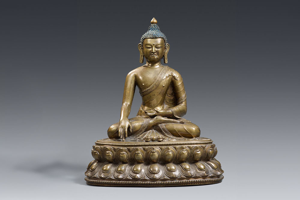 Favourite Pieces from Tibet and Japanese Top Lots from  Important Estates