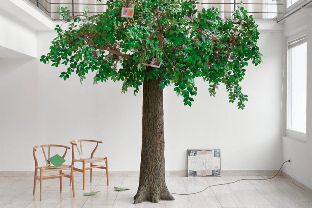 Lempertz to auction video art by Nam June Paik from the collection of Wulf Herzogenrath