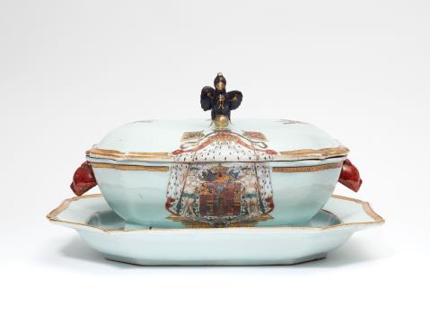 
    
            
                    A Chinese porcelain tureen and cover on stand with a large Prussian state coat-of-arms
                
        
