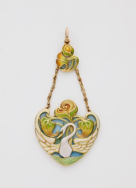 
    
            
                    An important 18k gold and polychrome enamel French Art Nouveau pendant depicting a swan on a lake with water plants.
                
        
