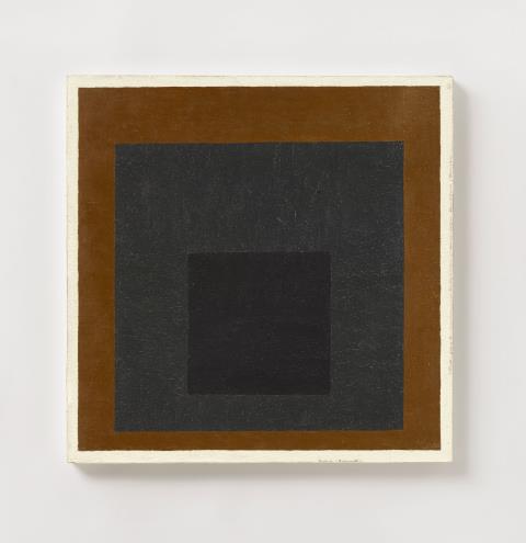 
    
            
                    Josef Albers - Study to homage to the square: Small and large Dark against light Brown
                
        
