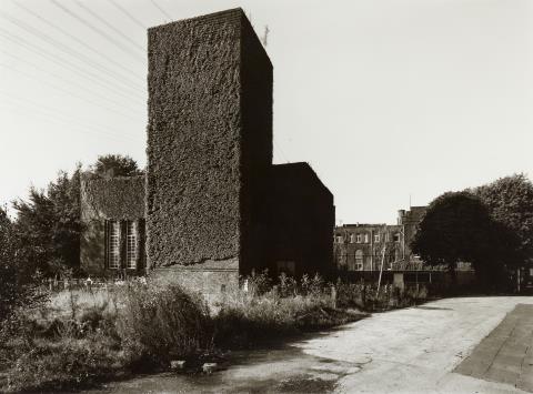 
    
            
                    Thomas Struth - Lüftungsschacht (Zeche Holland), Gelsenkirchen (from the series: Unconscious Places)
                
        
