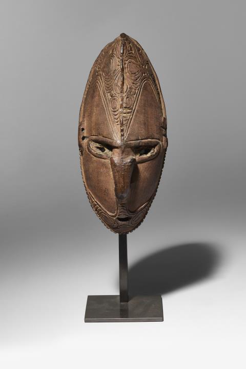 
    
            
                    A very early Sepik mask collected by Otto Finsch around 1885
Sepik river, New Guinea
                
        

